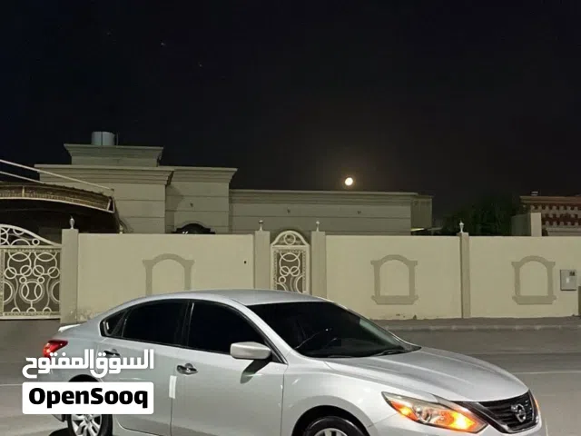 2017 Nissan Altima SV