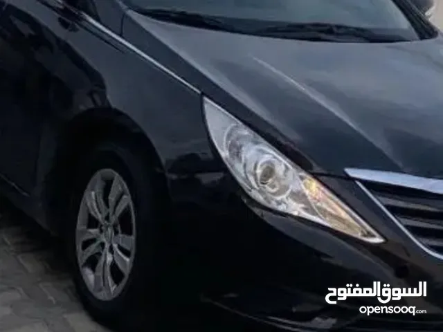 Used Hyundai Azera in Kuwait City