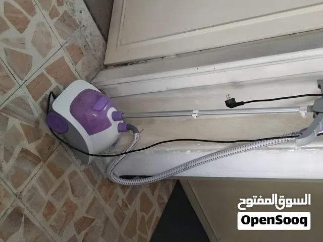 مكوى بخار نوع كونتي  يعمل بشكل ممتاز