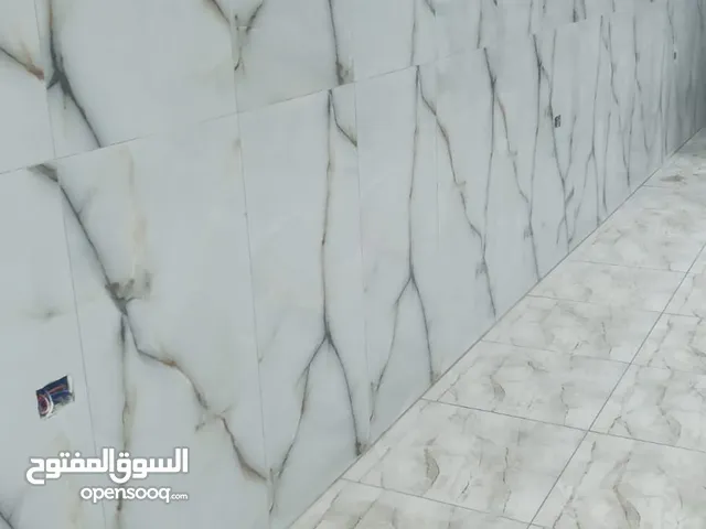 معلم سيراميك وبلاط