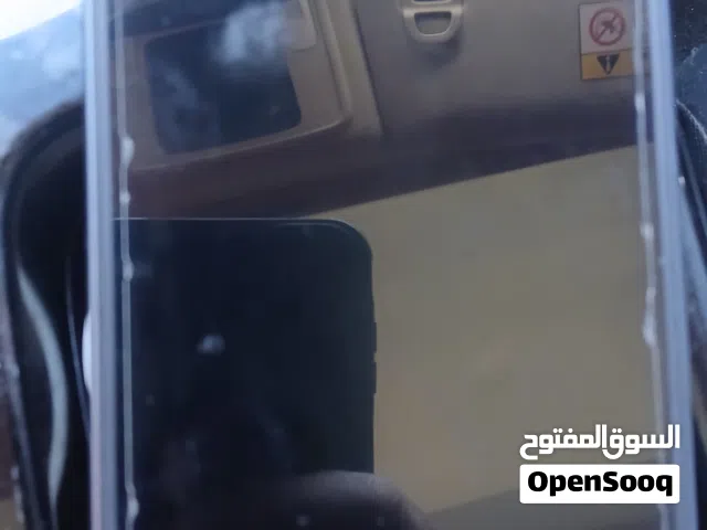 جهاز موبايل جديد بمواصفات ممتازة بسعة 256 جيجابايت ورام 16ج لون أسود مع الكرتونة والشاحن والسماعات