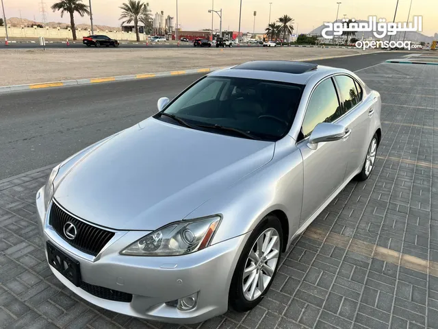 Used Lexus IS in Dubai