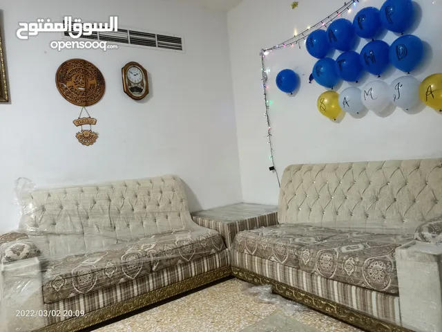 Hall in 2 bed appointment for small Muslim family