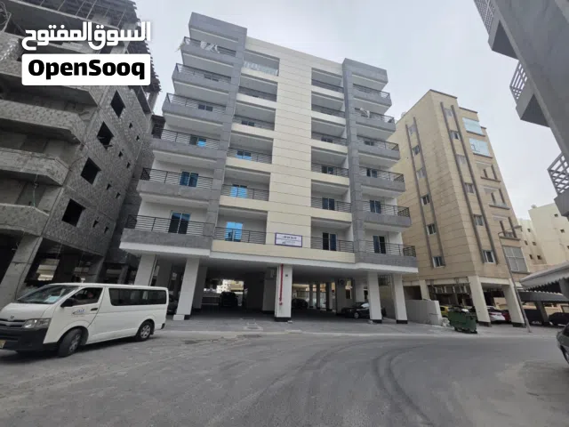 #للبيع شقه سكنية راقية جدا مع التكييف وإضافة طاولة تلفزيون . #اولا المساحة 218متر #ثانيا السعر 72000