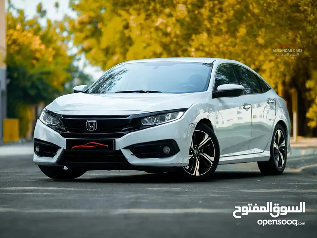 Honda Civic 2019 WHITE EXCELLENT CONDITION SUPER COMFORT