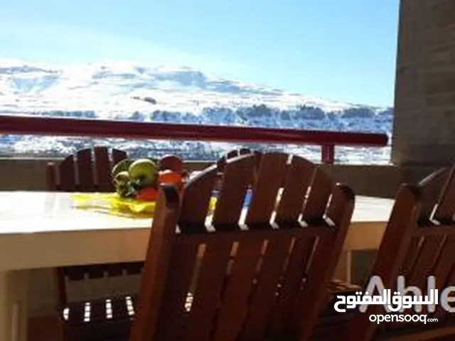 Superb view escape in Faraya furnished with Quality stay شاليه فاريا مفروش منظر رائع