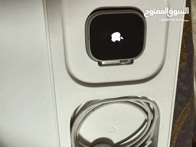 ابل واتش الترا مع كرتونه وقشاطين وشاحنها شبه جديد بطاريه 97