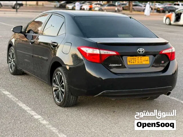 2015 تويوتا كورولا Sport