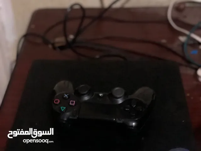 بلايستيشن 4 سليم  رن عالرقم الي بالوصف