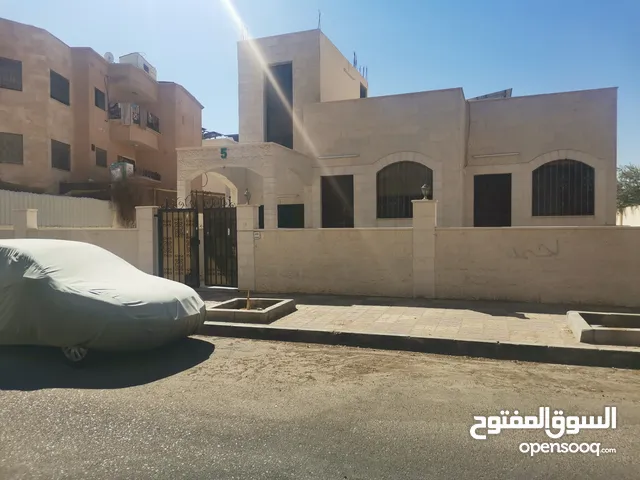 169 m2 3 Bedrooms Townhouse for Sale in Aqaba Al-Sakaneyeh 8