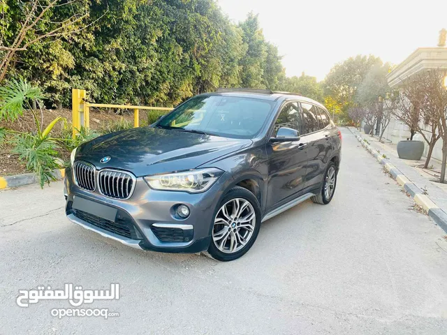 سيارة BMW X1