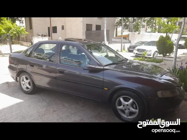 Used Opel Vectra in Amman