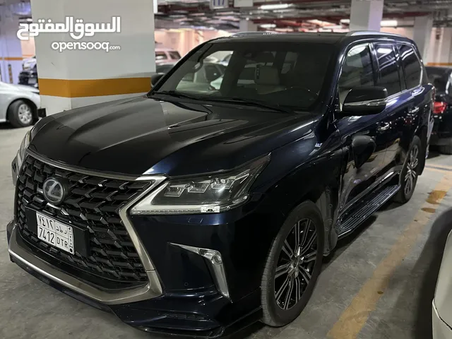 Lexus LX 2016 in Al Riyadh