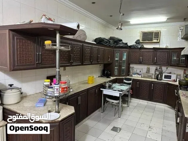 نشتري جميع مطابخ ألمنيوم والشالهيات مكيفات وحدات تكيف سنترال مركزي جميع السكراب حديد ألمنيوم نحاس