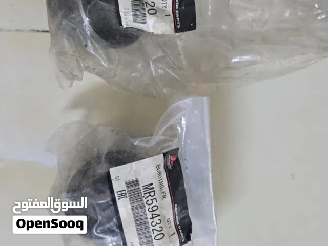 للبيع بوشات مستوبيشي غرانديس شوف الوصف