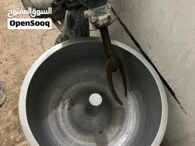 عدة معجنات للبيع