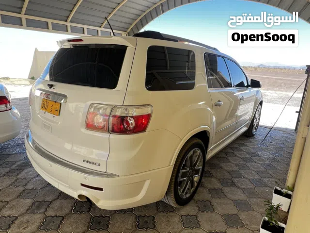 2011 GMC Acadia Denali