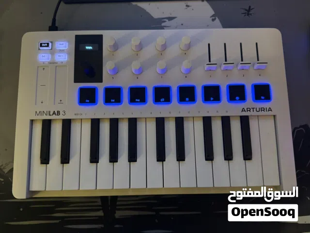 Arturia Minilab 3