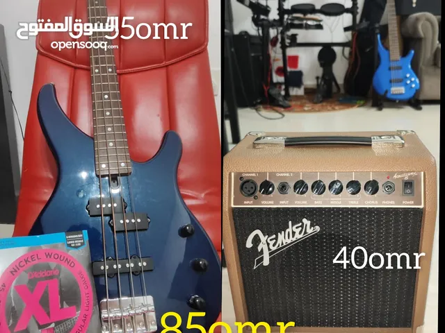 YAMAHA "PJ" Bass & Fender "Acoustasonic" 50watts amplifier