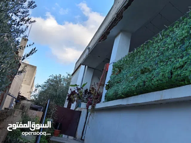 140 m2 3 Bedrooms Townhouse for Sale in Irbid Huwwarah