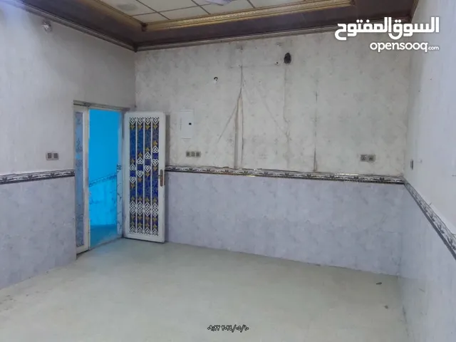 125 m2 2 Bedrooms Apartments for Rent in Basra Muhandiseen