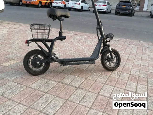سكوتر للبيع قابل للتفاوض