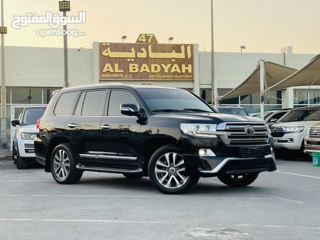 Used Toyota Land Cruiser in Sharjah