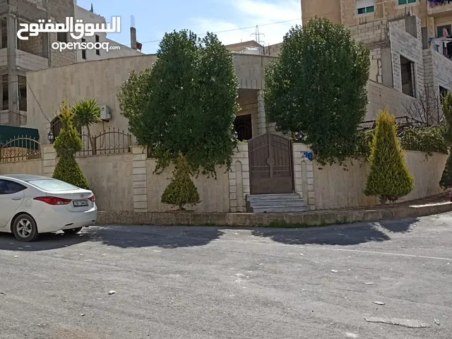 144 m2 3 Bedrooms Townhouse for Sale in Amman Abu Alanda