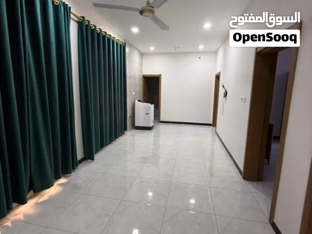 300 m2 5 Bedrooms Townhouse for Sale in Basra Al-Akawat
