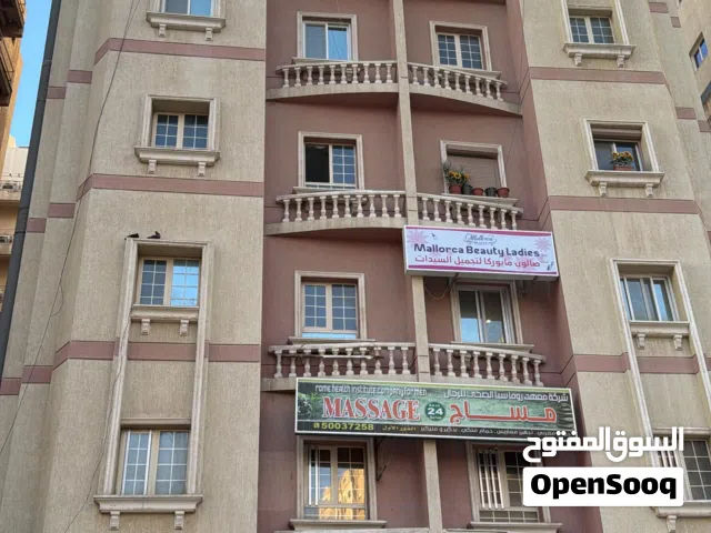 صالون نساءي للبيع مع الرخصة