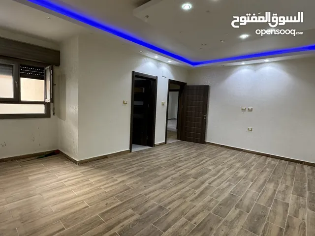 210 m2 3 Bedrooms Apartments for Rent in Tripoli Al-Serraj