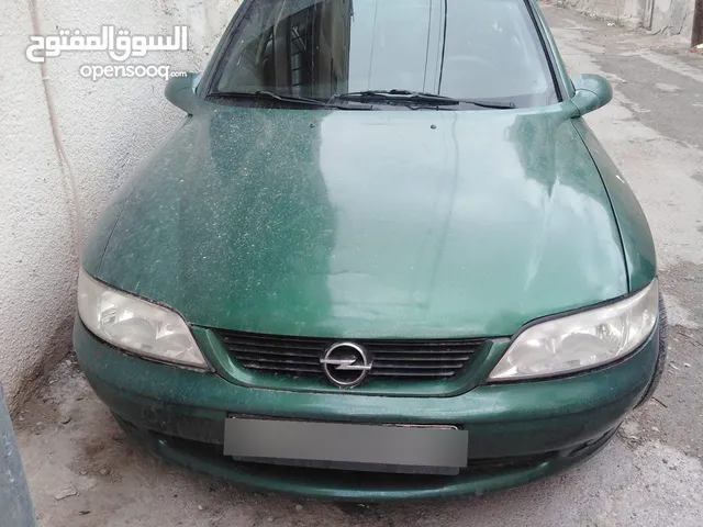 Used Opel Vectra in Amman