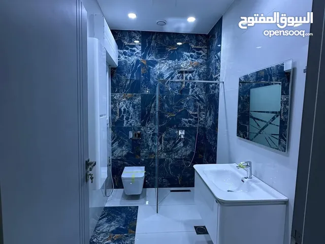 شقق. الجرابه.  لبيع 220 م. 135 م. بن عاشور الجرابه.  السعر. قابل. لنقاش