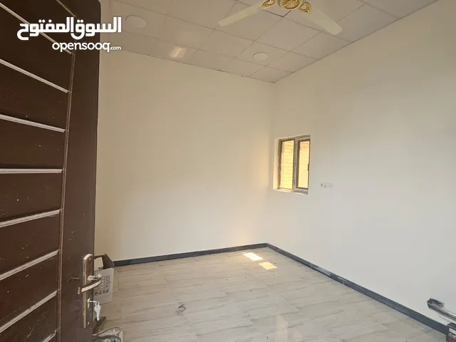 125 m2 2 Bedrooms Apartments for Rent in Basra Jaza'ir