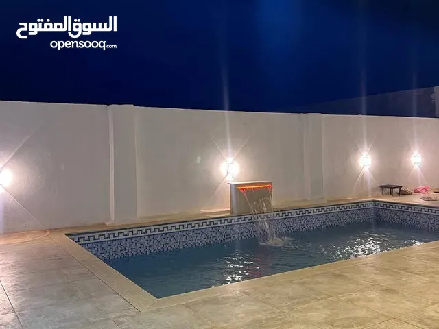 2 Bedrooms Chalet for Rent in Benghazi Bu Hadi