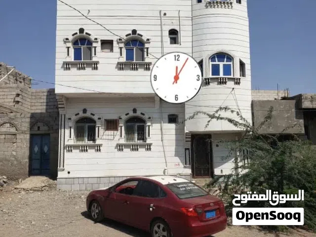 Building for Sale in Al Hudaydah Al-Hali