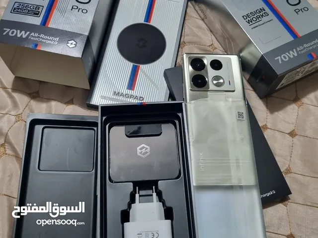 مشغل يوم Not 40 pro رام 24 جيجا 256 نسخة BMW مكفول سنة متوفر توصيل