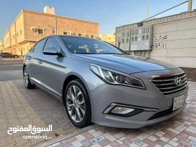 Used Hyundai Sonata in Al Madinah