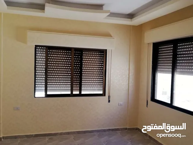 130 m2 3 Bedrooms Apartments for Sale in Zarqa Al Zarqa Al Jadeedeh