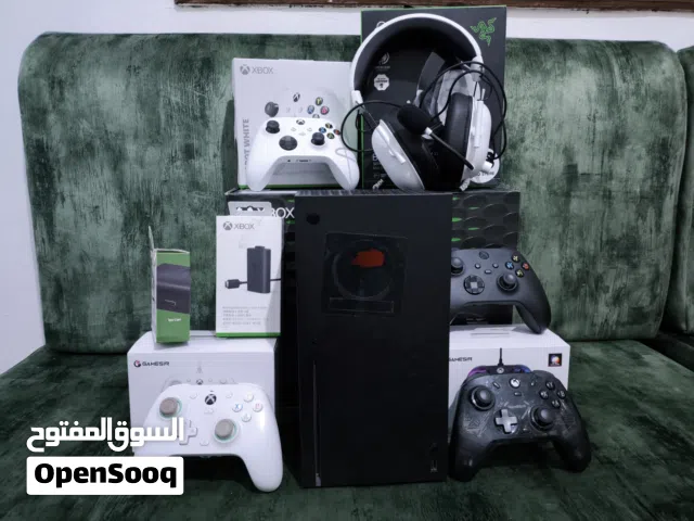Xbox Series X مع كامل الملحقات
