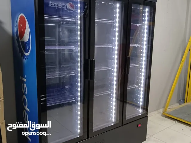 ثلاجة عرض UGUR تركي انفيرتر بحالة الوكاله رقم الهاتف موجود بالصور