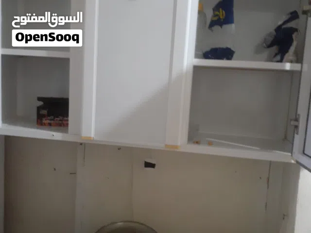 KITCHEN CABINET
