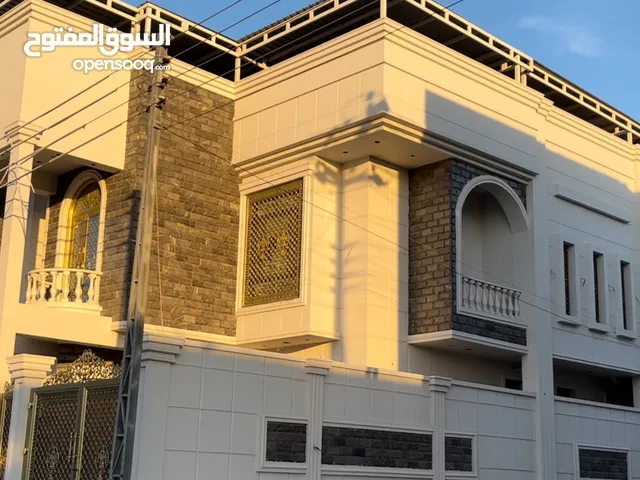 250m2 More than 6 bedrooms Townhouse for Sale in Basra Al-Akawat