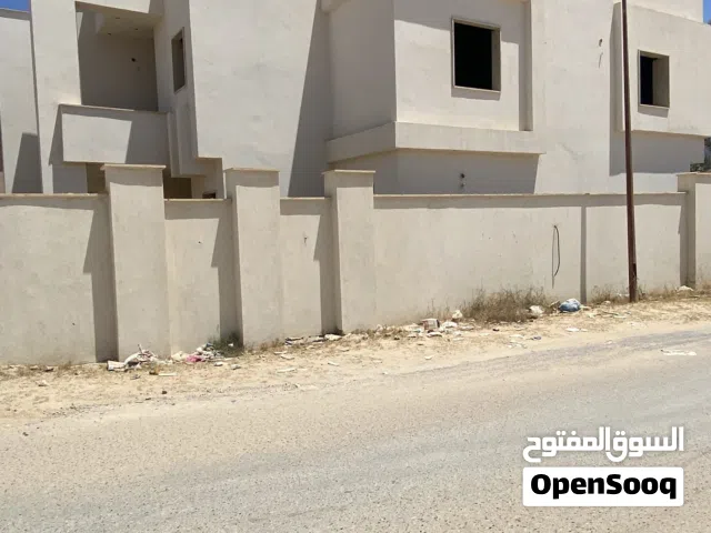 فيلا نصف تشطيب للبيع السراج شارع اسطنبول