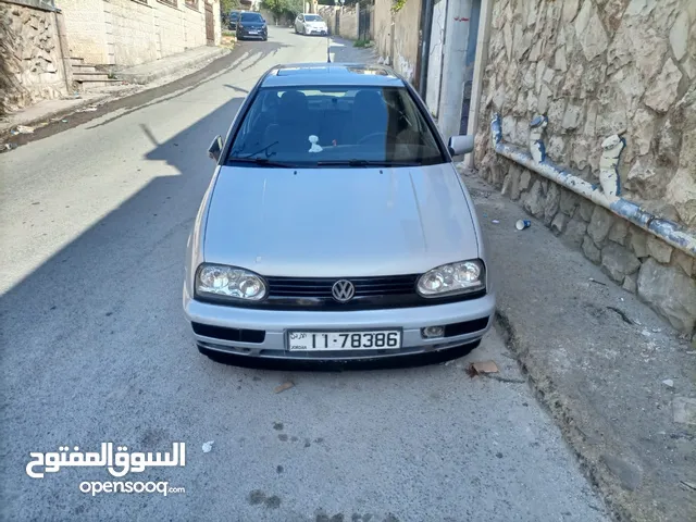 Used Volkswagen Golf in Zarqa