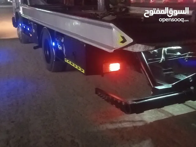 للبيع رافعه مان 6 طن سطحه صناعة المانيه بمواصفات مختلفه