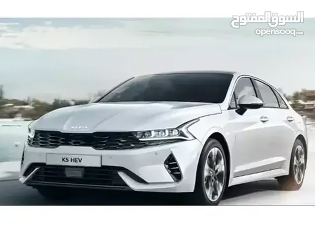Sedan Kia in Hawally