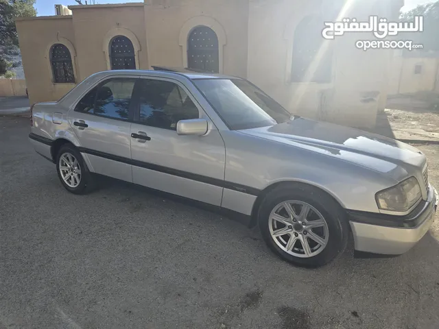 Used Mercedes Benz C-Class in Tafila
