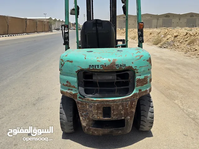 رافعه مستبيشي حركتين بوم طويل