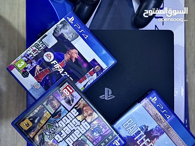 بلي ستيشن 4 سلم أوروبي أونلاين نظافة %99 مستعمل 500GB مع 3 اقراص العاب قويه كامل